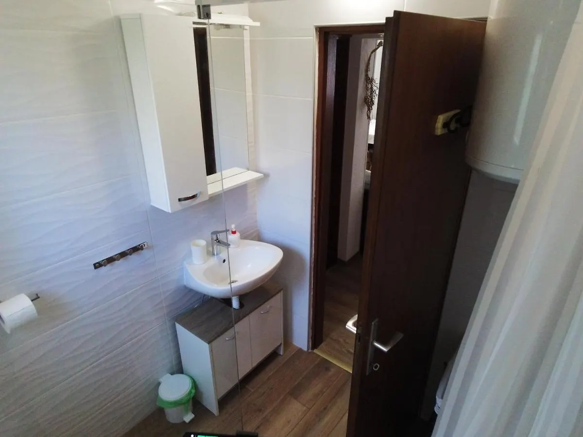 Apartments Katina Tkon