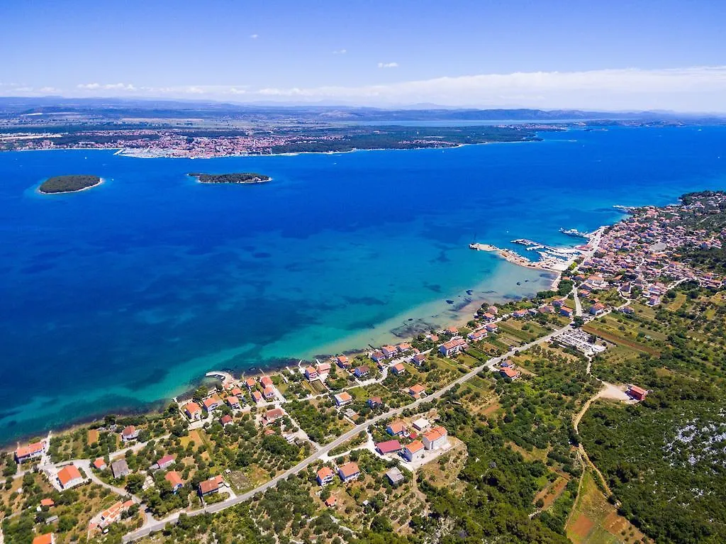 Apartments Katina Tkon 0*,