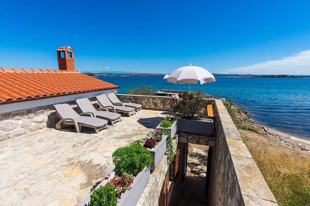 Apartments Katina Tkon