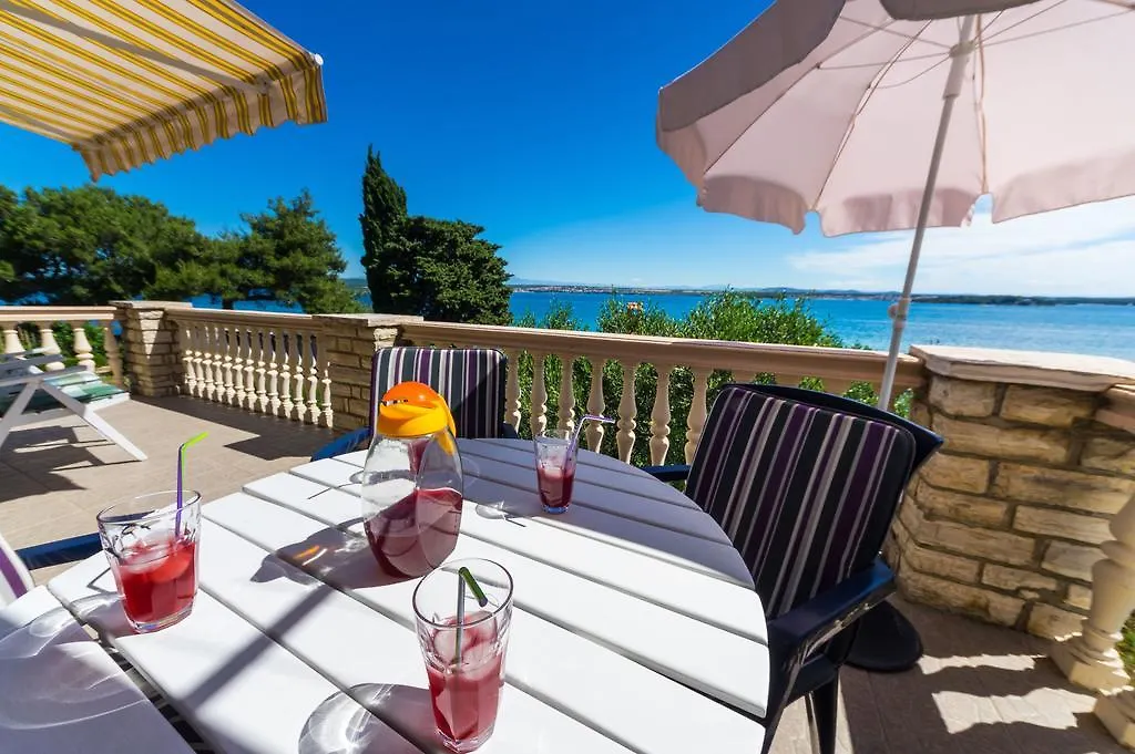 Apartments Katina Tkon